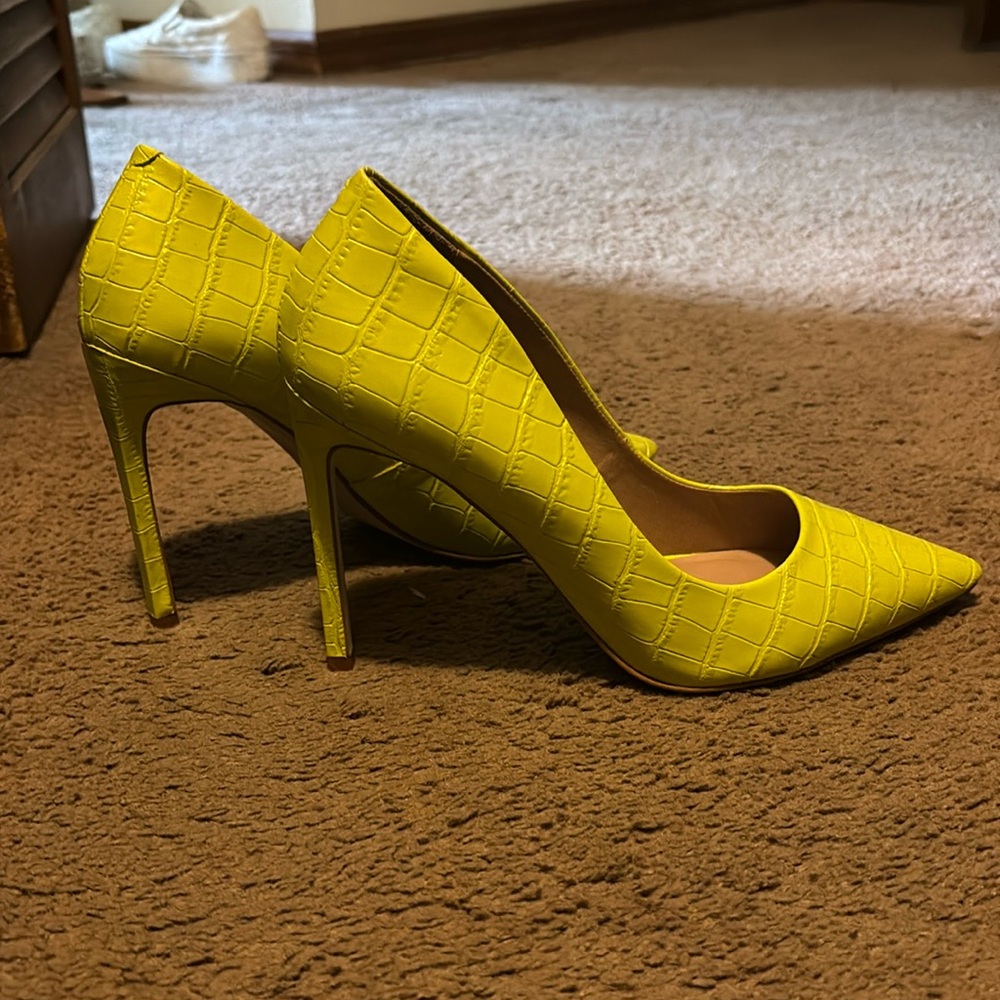 Steve Madden Neon Croc Pumps